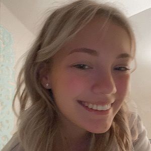 Meet your Posher, Arabella